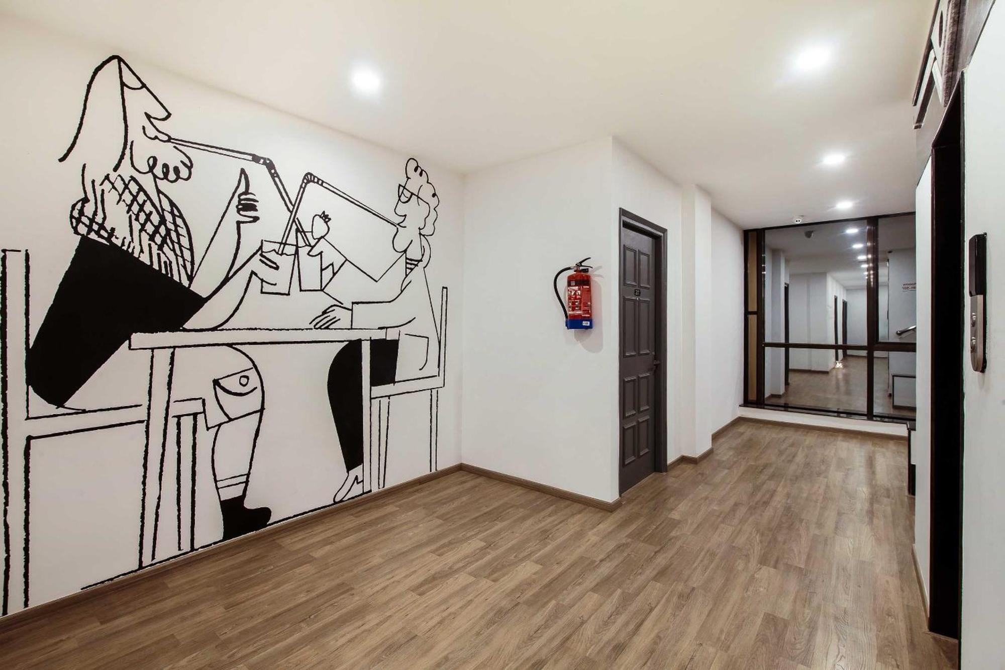 Super Townhouse O Hotel Aditya Residency Near Parthala Over Bridge Sector 121 Noida Indirapuram Exterior photo